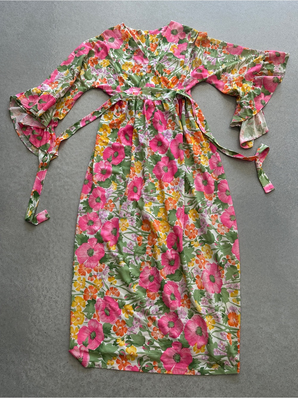 Vintage Floral Pink & Green Tie-Waist Maxi Dress with Flare Bell Sleeves